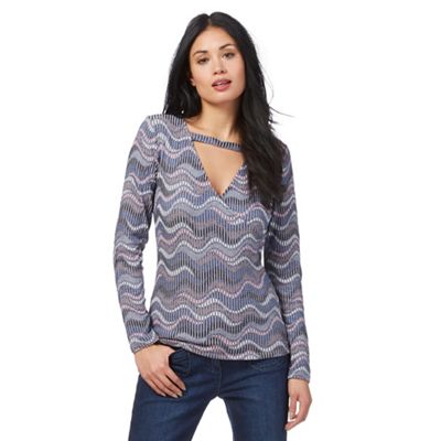 Blue textured wrap over petite top